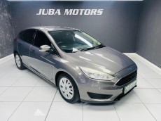 2016 FORD FOCUS 1.0 ECOBOOST AMBIENTE A/T 5DR Well looked after spacious auto hatch.