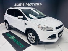 2015 FORD KUGA 1.5 ECOBOOST AMBIENTE Big and spacious turbocharged 6-speed manual SUV.