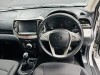 2022 MAHINDRA XUV300 1.2T (W6) Good looking 6-speed manual Mahindra XUV